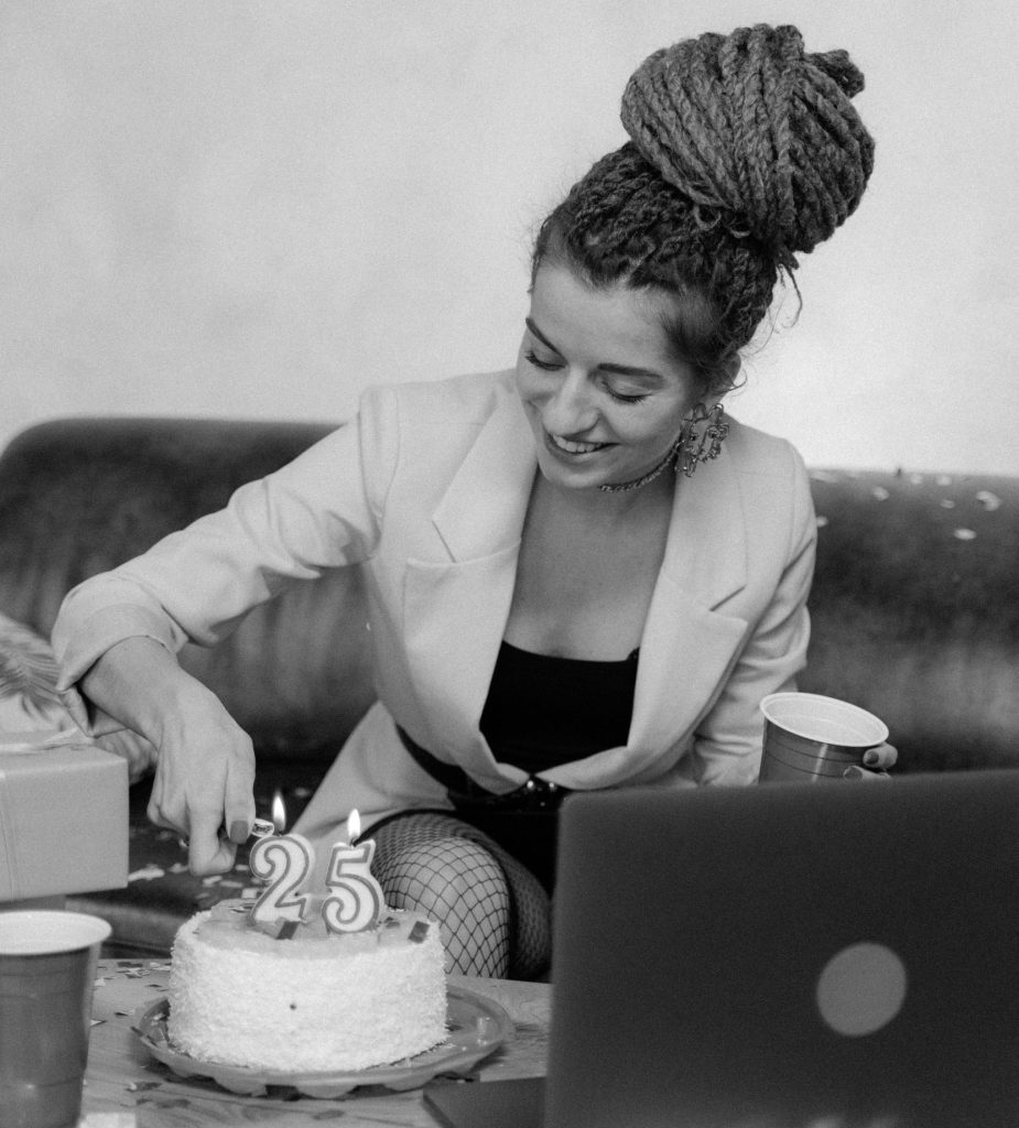 https://www.yefepere.com/order-cake-in-abuja-a-sweet-fast-surprise