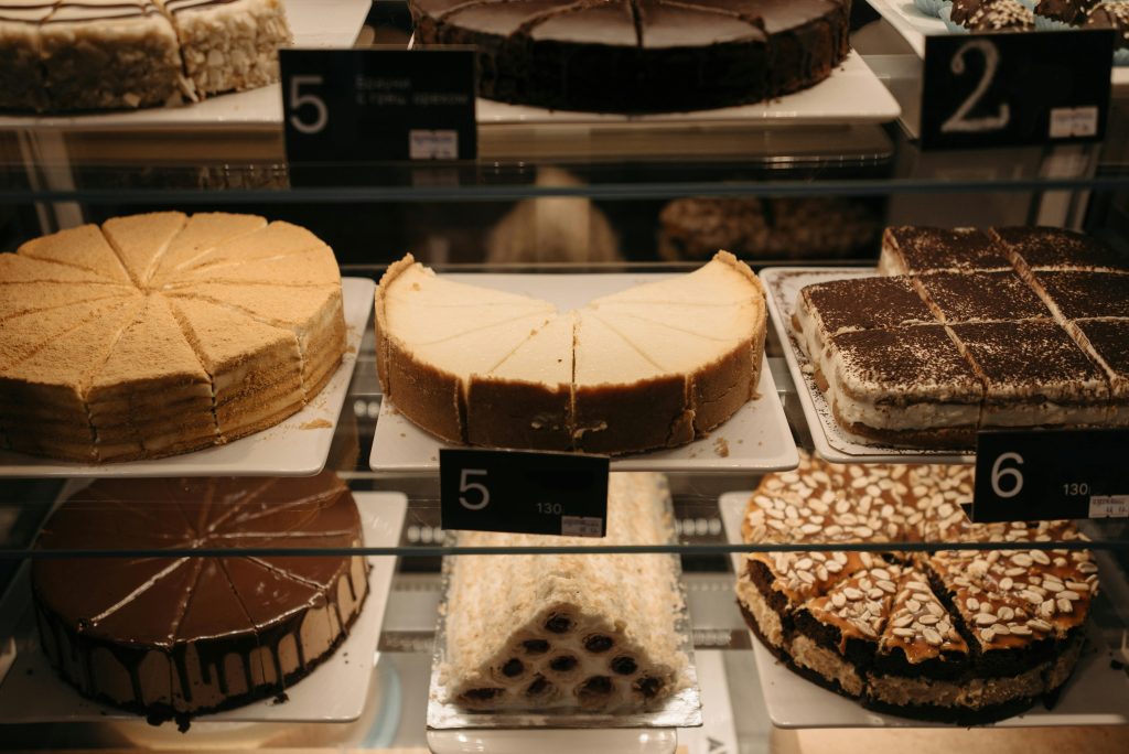 https://www.yefepere.com/i-tried-ordering-cake-in-lekki-online-and-in-store-what-happened