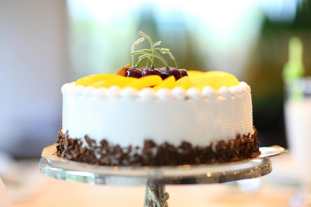 https://www.yefepere.com/cakes-near-me-in-lagos-best-custom-cakes-for-any-celebration