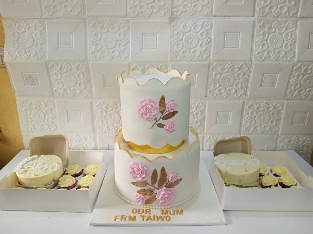 https://www.yefepere.com/cake-delivery-lagos-common-mistakes-people-make